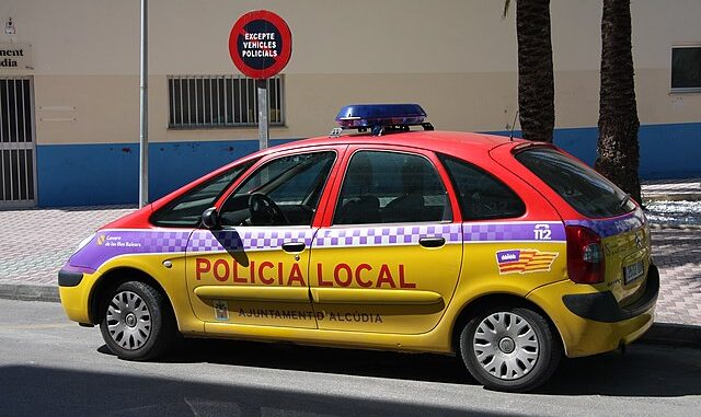Polica local
